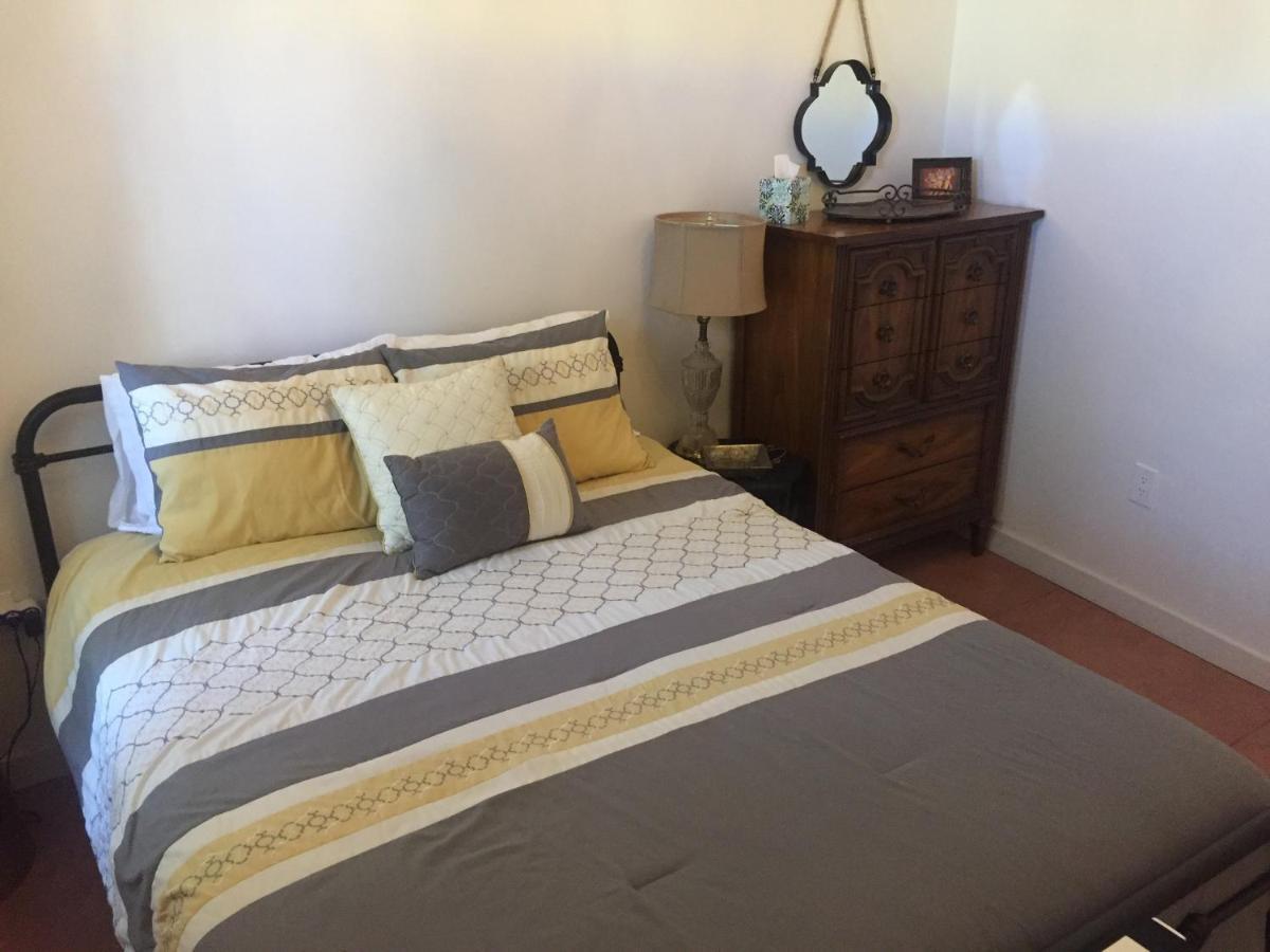 Painted Lady Bed & Brew Bed & Breakfast Albuquerque Exterior photo