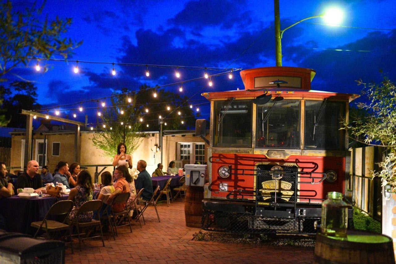 Painted Lady Bed & Brew Bed & Breakfast Albuquerque Exterior photo